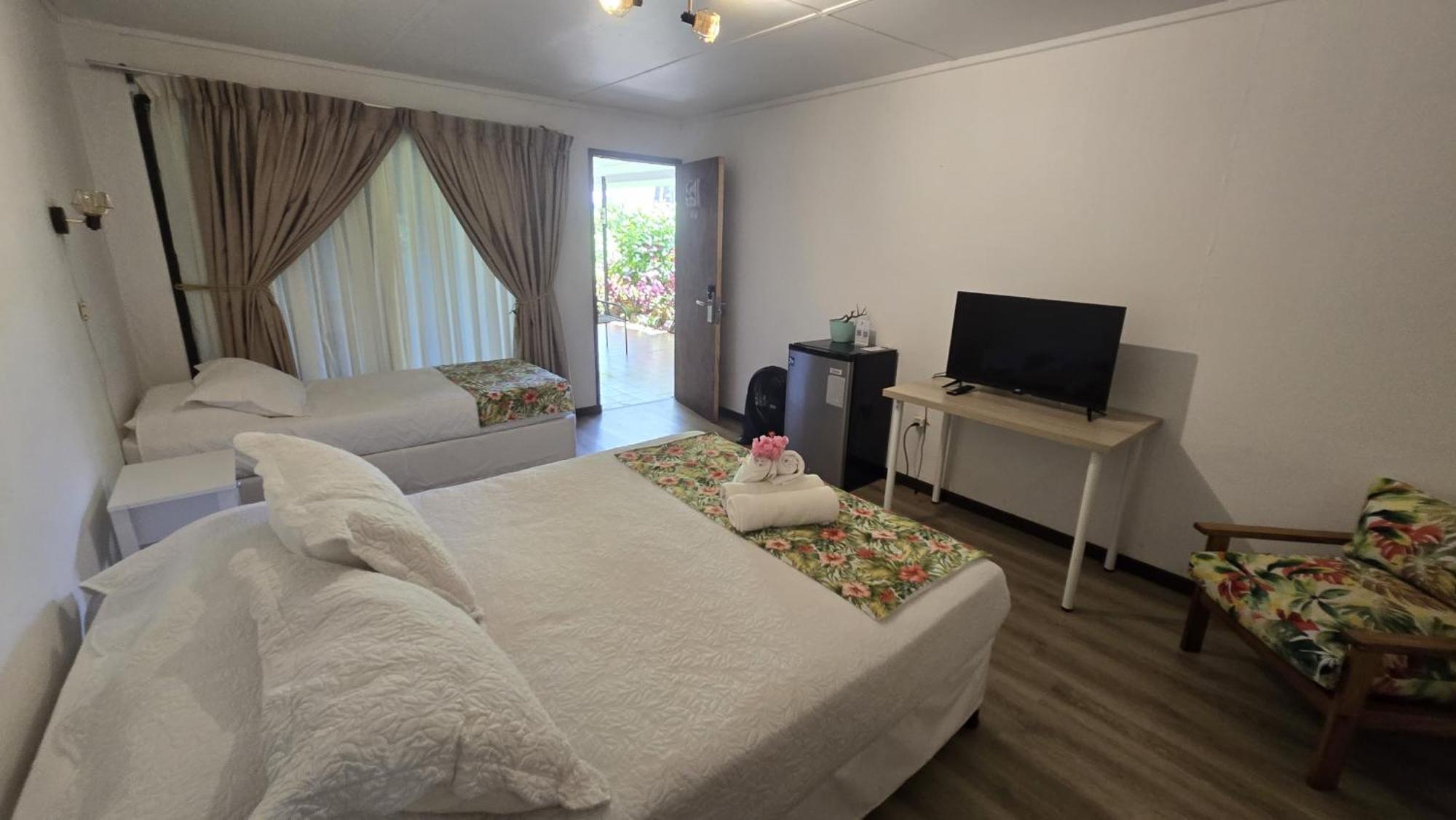 Hotel Hotu Matua By Ei هانجا روا المظهر الخارجي الصورة